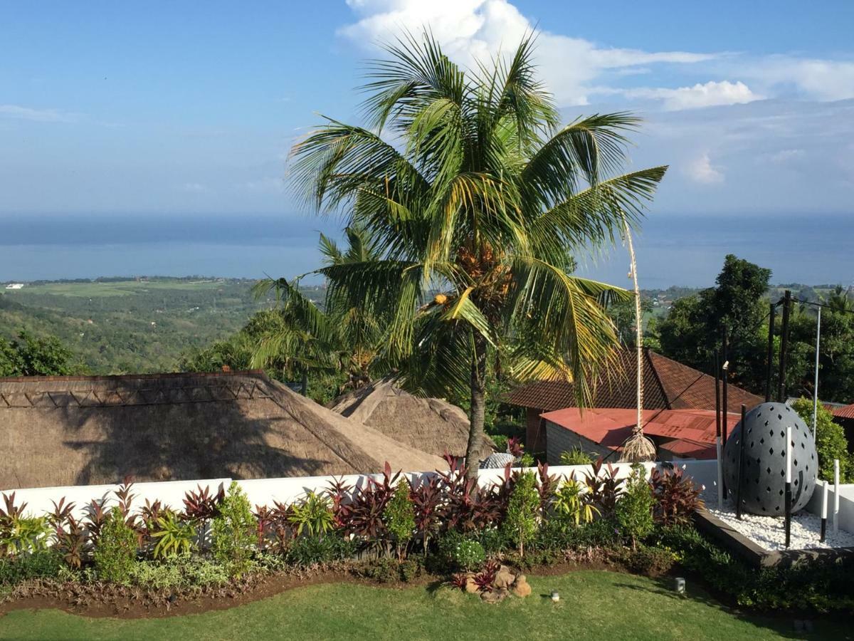 Villa Putih Ловина Экстерьер фото